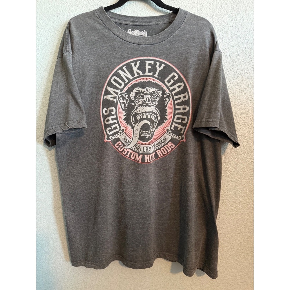 Gas Monkey Garage T-Shirt Men XLT Dark Gray Custom Hot Rods Graphic Grunge FLAWS